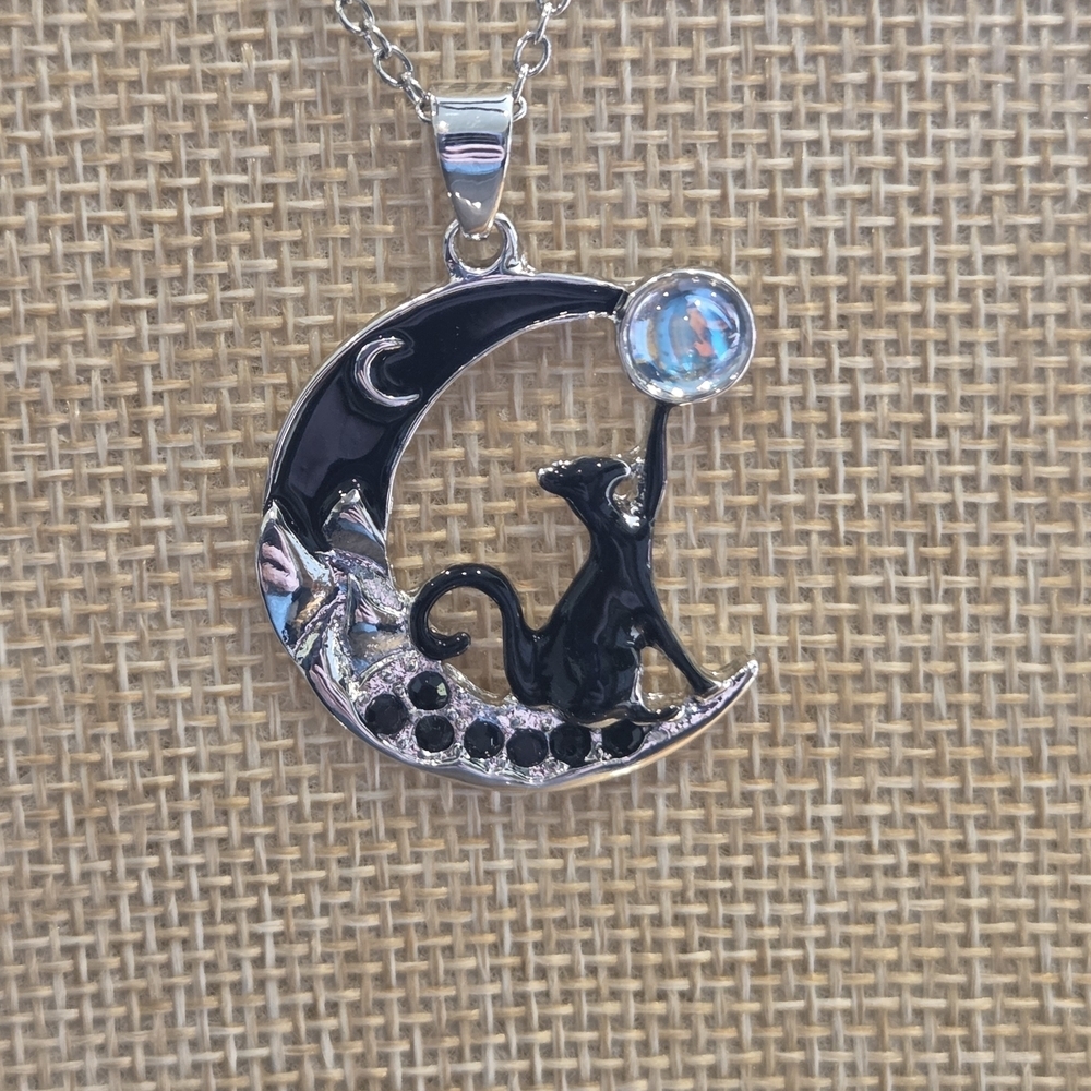 Necklace: Black Cat , Opalite Moon, Sitting On Black Onyx Crystals - Picture 5 of 9
